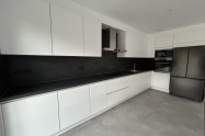 Gallery 01