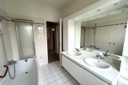 Gallery 01
