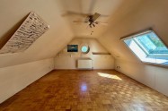 Gallery 01